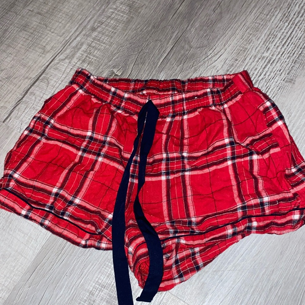 LOVE TO LOUNGE SHORTS
